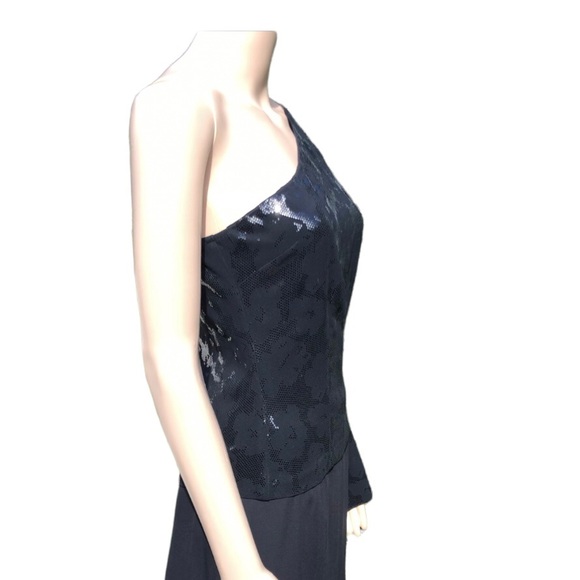 St. John Evening black asymmetrical one sleeve top with sequins Sz 4 - Picture 10 of 10